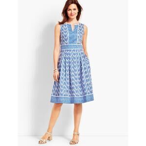 Talbots Sleeveless Fit & Flare Dress Blue Geometric Print 2P Petite Coquette